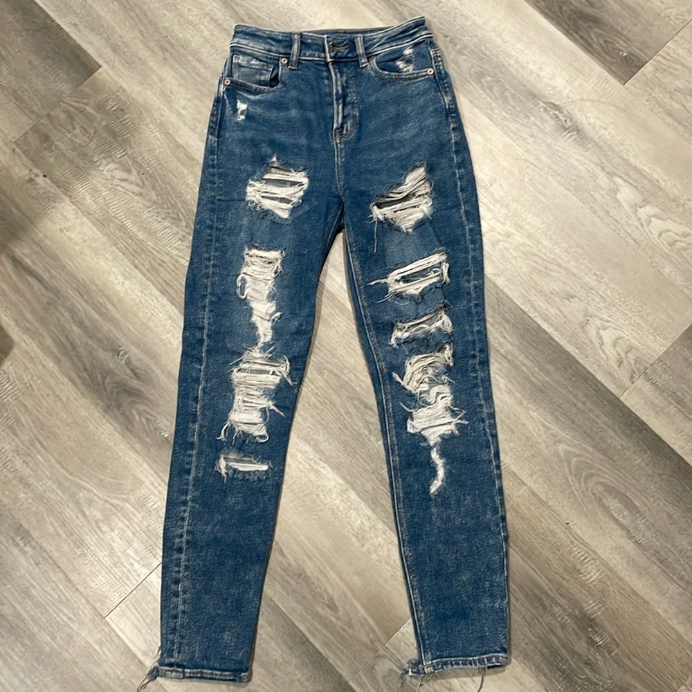 American Eagle 🦅 MOM Jean